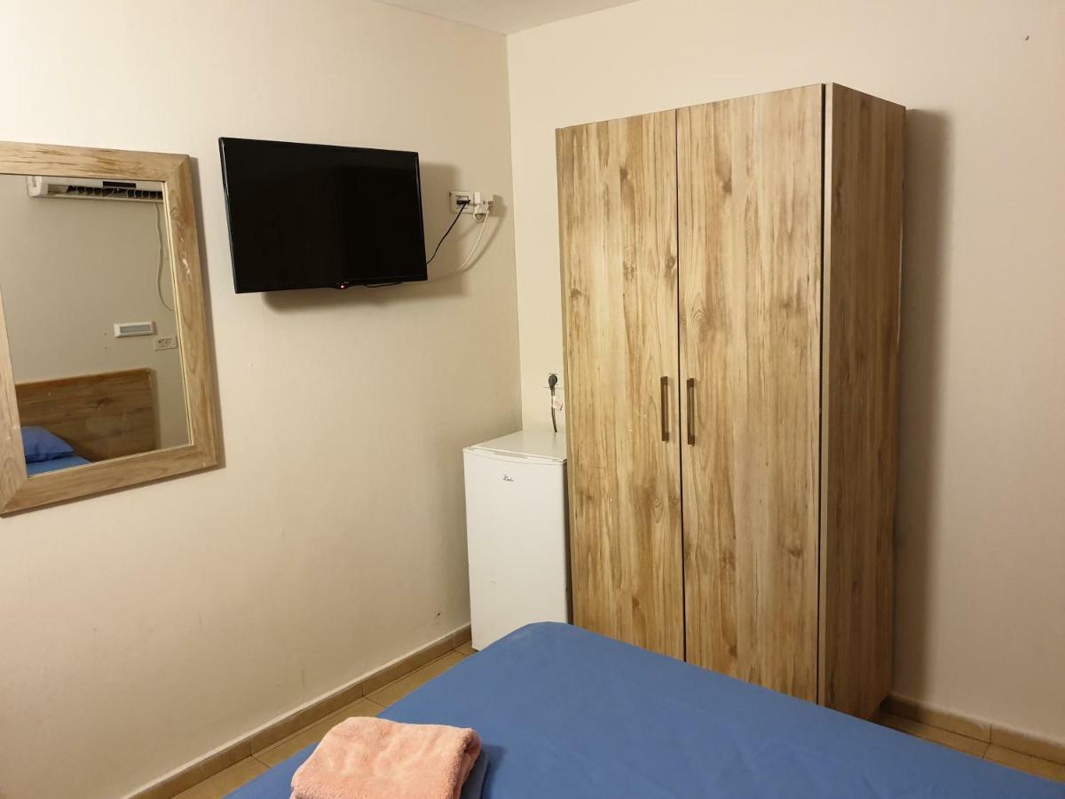 Bergik Hotel Tibériade Extérieur photo
